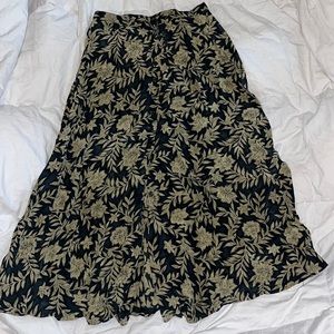100% Silk Jones New York Vintage Button Down Floral Green Skirt